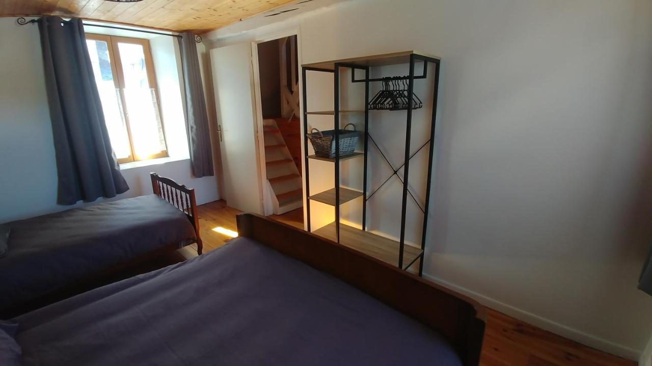 Meuble De Tourisme Au Coeur Du Village A Aramits , Haut Bearn Eksteriør billede
