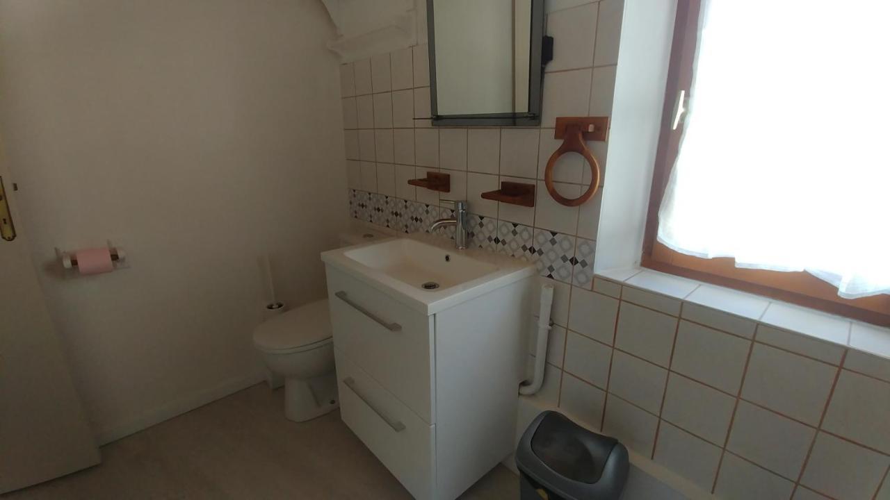 Meuble De Tourisme Au Coeur Du Village A Aramits , Haut Bearn Eksteriør billede