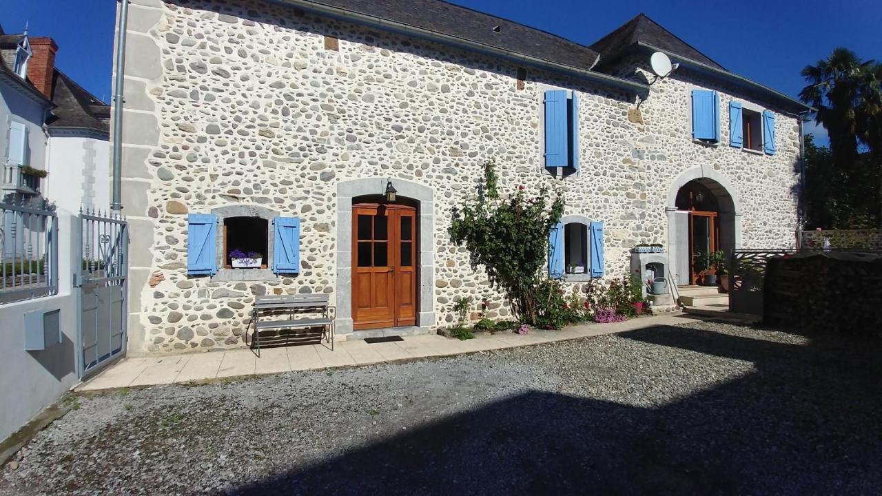 Meuble De Tourisme Au Coeur Du Village A Aramits , Haut Bearn Eksteriør billede