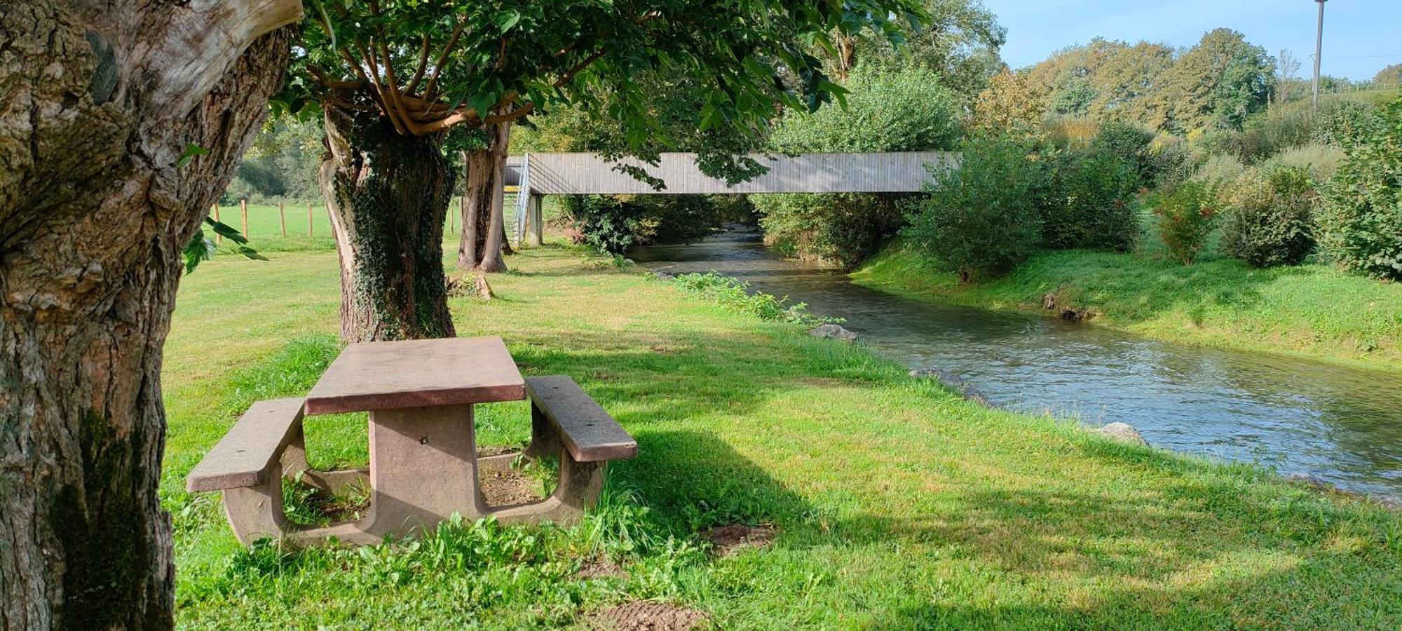 Meuble De Tourisme Au Coeur Du Village A Aramits , Haut Bearn Eksteriør billede